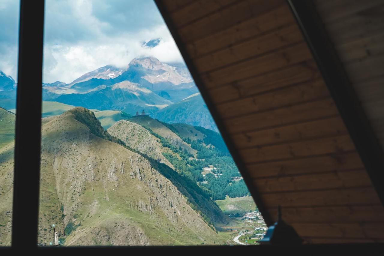 Ferienwohnung Misty Rocks Kazbegi Exterior foto